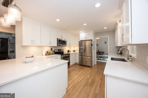 264 Claridge Curv, Peachtree City, GA, 30269-2627 | Card Image