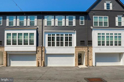 806 Mayer Pl, LANCASTER, PA, 17601-4083 | Card Image