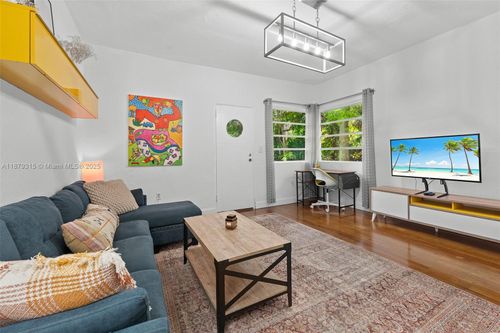 apt-a1-1211 Pennsylvania Ave, Miami Beach, FL, 33139-4405 | Card Image