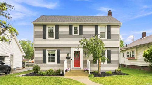 1709 Curdes Ave, Fort Wayne, IN, 46805-2620 | Card Image