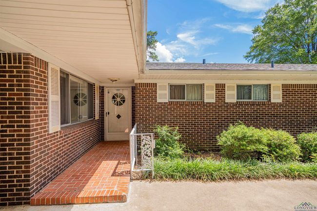 201 Bronco Ln, House other with 4 bedrooms, 2 bathrooms and null parking in Linden TX | Image 23