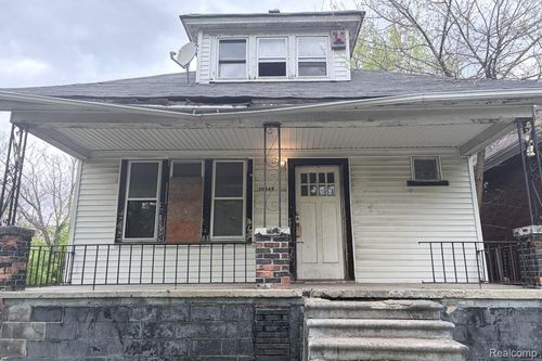 10449 Sterritt St, Detroit, MI, 48213-3274 | Card Image