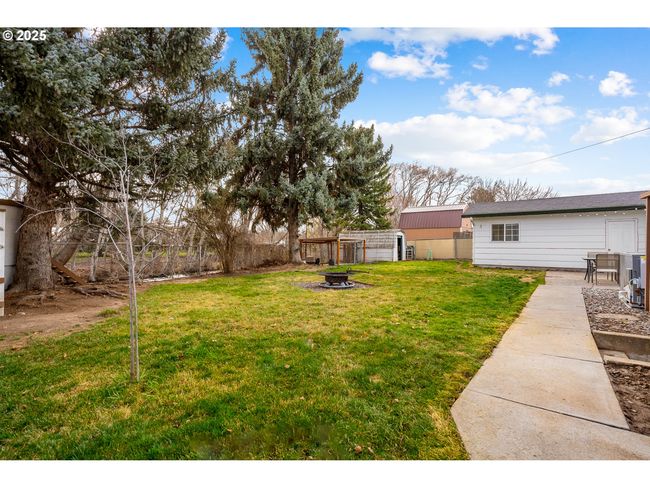 1524 Sw 44 Th St, House other with 4 bedrooms, 3 bathrooms and 2 parking in Pendleton OR | Image 32