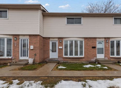 22-700 Exeter Rd, London, ON, N6E1L2 | Card Image