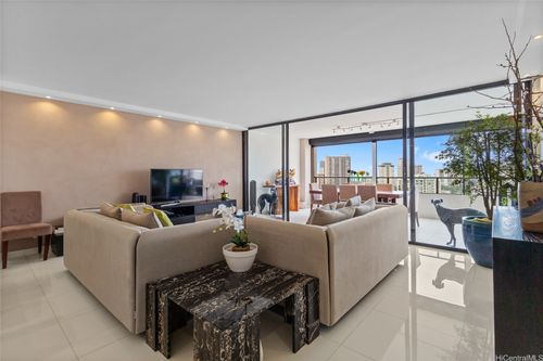 dh-583 Kamoku St, Honolulu, HI, 96826-5251 | Card Image