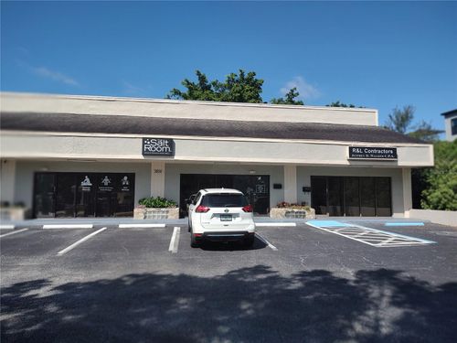 3805 S West Shore Blvd, Tampa, FL, 33611-1047 | Card Image