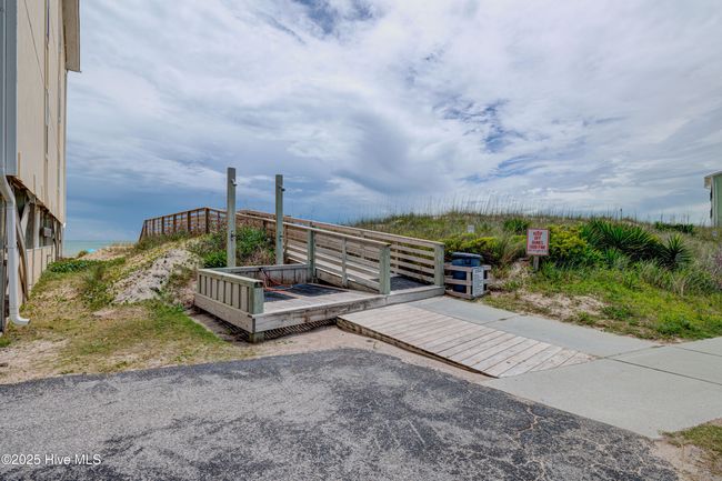 733 - 918 N New River Dr, Condo with 2 bedrooms, 2 bathrooms and null parking in Surf City NC | Image 20