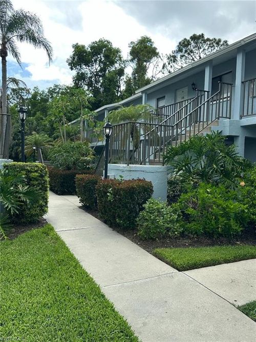 apt-123-28151 Pine Haven Way, BONITA SPRINGS, FL, 34135-0806 | Card Image