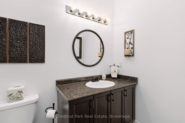 25 Durham Rd, House attached with 2 bedrooms, 2 bathrooms and 2 parking in Bracebridge ON | Image 6