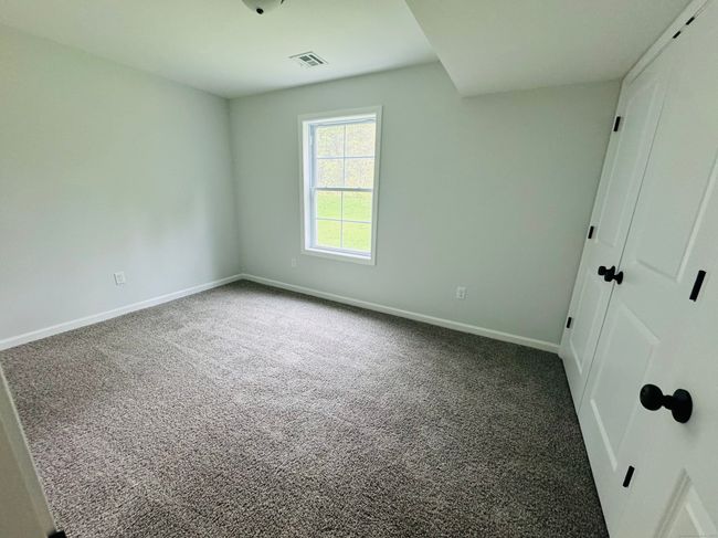 113 Reilly Rd, House other with 4 bedrooms, 3 bathrooms and null parking in Hampton CT | Image 11
