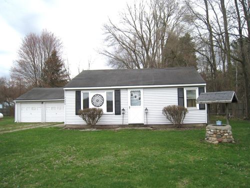 7236 Heights Ravenna Rd, Ravenna, MI, 49451-9304 | Card Image