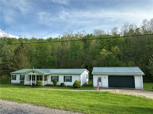 34695 Edwina Rd, Lewisville, OH, 43754-9423 | Card Image