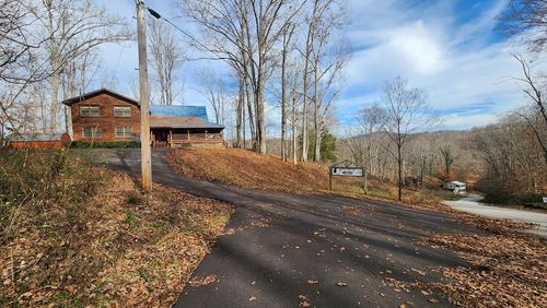 5615 Eastport Rd, Alpine, TN, 38543-6430 | Card Image