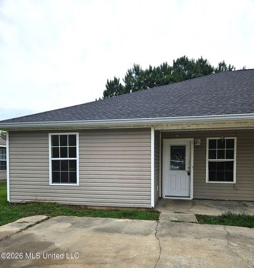 a-8700 Spring Avenue, Ocean Springs, MS, 39564 | Card Image
