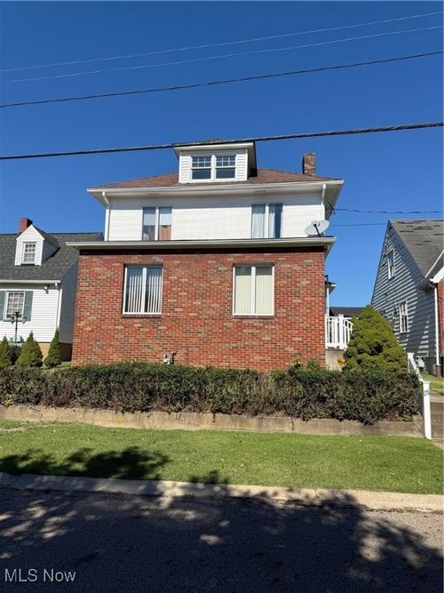 207 Summit Ave, Mingo Junction, OH, 43938-1351 | Card Image