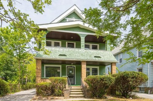 15517 Kipling Ave, Cleveland, OH, 44110-3210 | Card Image