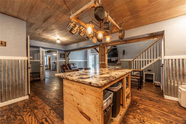 21112 Walnut Dr, House other with 2 bedrooms, 2 bathrooms and null parking in New Caney TX | Image 7
