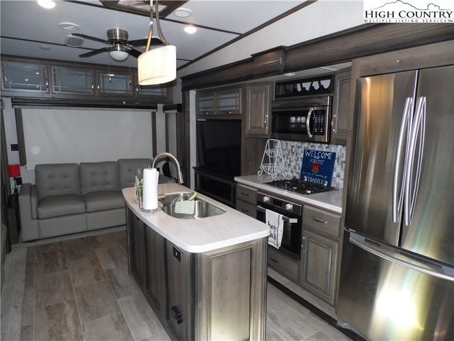 184 Club House Dr, Home with 0 bedrooms, 0 bathrooms and null parking in Ennice NC | Image 8