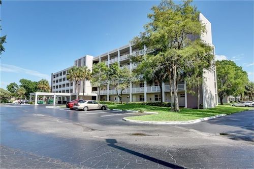 212-8735 Ramblewood Dr, Coral Springs, FL, 33071-7198 | Card Image