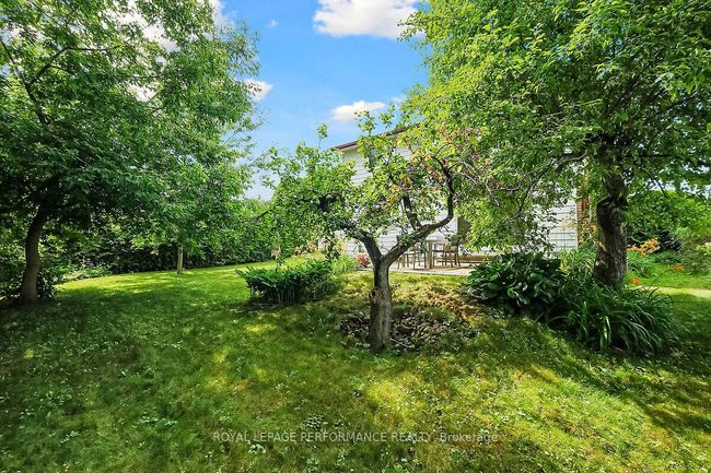 152 Withrow Ave, House other with 4 bedrooms, 3 bathrooms and 2 parking in Nepean ON | Image 40