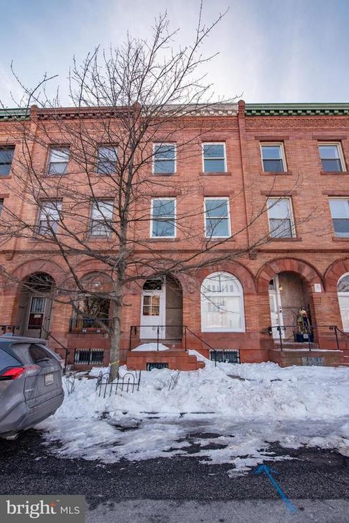2040 Park Ave, BALTIMORE, MD, 21217-4816 | Card Image