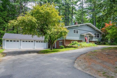 17 Apple Tree Ln, Manchester, ME, 04351-3428 | Card Image