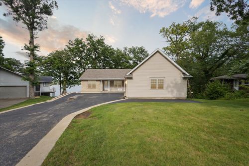 1922 Dawn Pt, DAVIS, IL, 61019-9423 | Card Image
