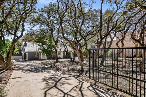 6111 Hudson Bend Rd, Austin, TX, 78734-1332 | Card Image