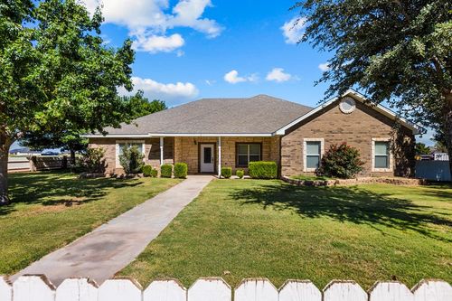 6611 E Driftwood Dr, Gardendale, TX, 79758-4047 | Card Image