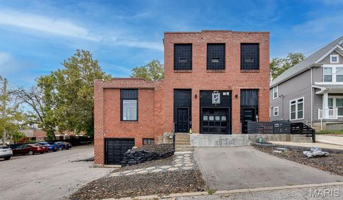 3723 Commonwealth Ave, Maplewood, MO, 63143-4008 | Card Image