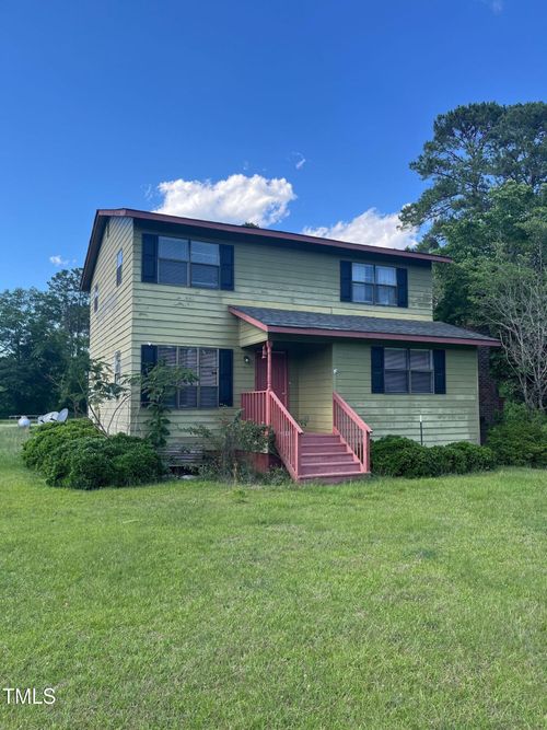 6951 Johnson Rd, Fayetteville, NC, 28312-7895 | Card Image