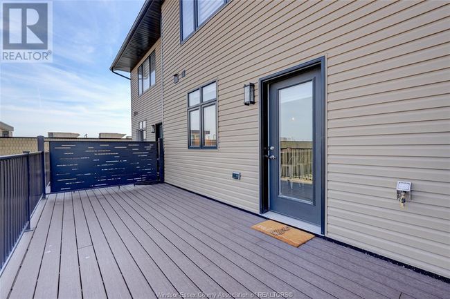 741 Brownstone Dr, Townhouse with 3 bedrooms, 3 bathrooms and null parking in Windsor ON | Image 23