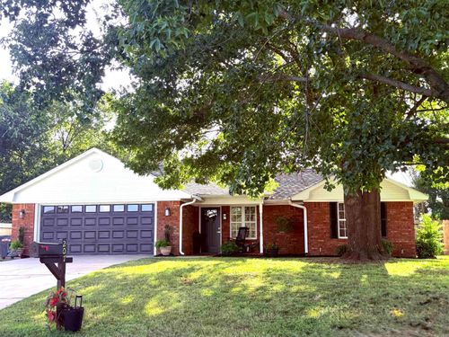207 Willow Way, Clarksville, AR, 72830-8503 | Card Image