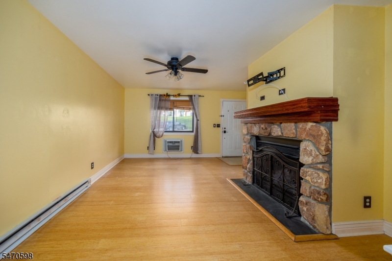 Residential in Vernon Twp. 3