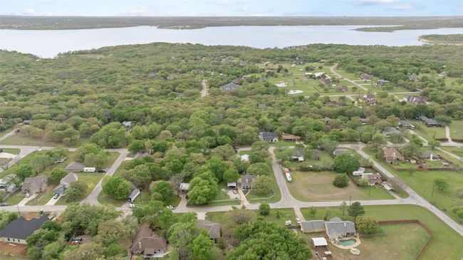 910 Lakeshore Blvd, House other with 2 bedrooms, 4 bathrooms and null parking in Oak Point TX | Image 34