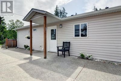 1251 Westurne Heights Rd, House other with 3 bedrooms, 2 bathrooms and 4 parking in Qualicum Beach BC | Image 2