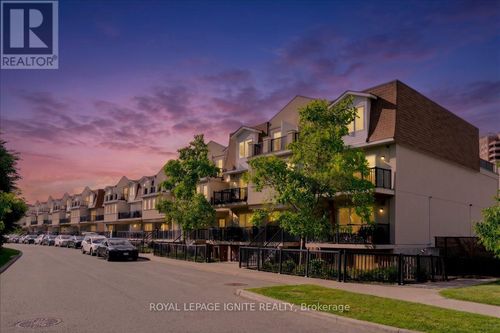 1004-3035 Finch Ave Avenue W, Toronto (Humbermede), ON, M9M0A2 | Card Image