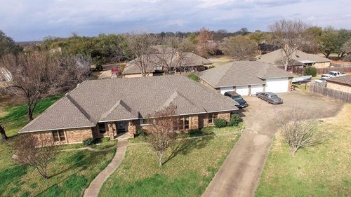 108 Heatherstone Cir, Kaufman, TX, 75142-3801 | Card Image