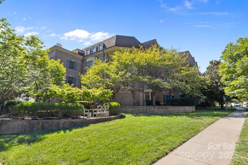 168 Cherokee Rd, Charlotte, NC, 28207-1904 | Card Image