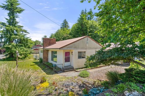 905 Peters St, Raymond, WA, 98577-4408 | Card Image