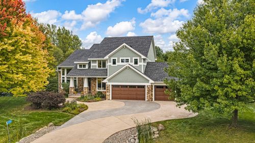 21761 Pine Tree Cir, Lakeville, MN, 55044-6023 | Card Image