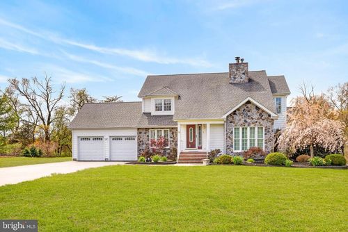 4 Lina Drive, New Egypt, NJ, 08533 | Card Image