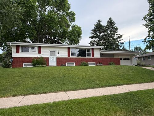 1611 Cascade St Nw, Rochester, MN, 55901-7753 | Card Image