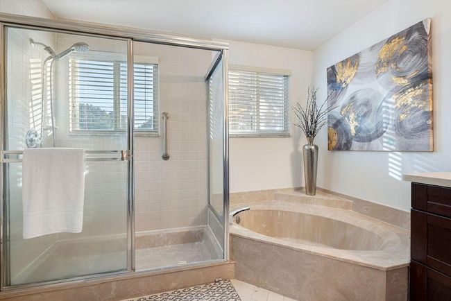 6798 Via Regina, Condo with 3 bedrooms, 3 bathrooms and null parking in Boca Raton FL | Image 16