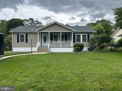 7 Royal Oak Dr, Cream Ridge, NJ, 08514-2469 | Card Image