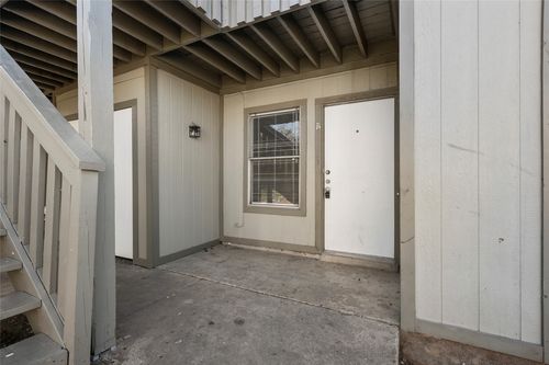 a-10207 Brownie Drive, Austin, TX, 78753 | Card Image