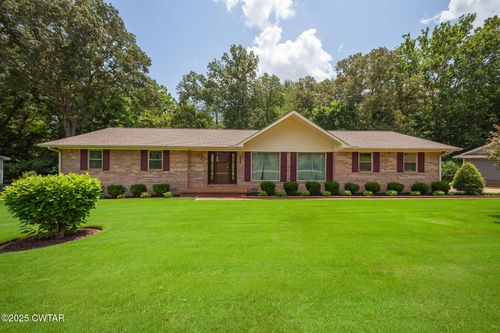 1063 Crestview Dr, Milan, TN, 38358-6860 | Card Image