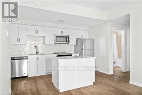 206-195 Commonwealth St, Kitchener, ON, N2E0H5 | Card Image