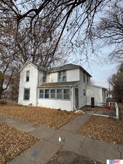 560 Hawkeye St, Osceola, NE, 68651-4461 | Card Image