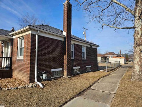 17565 Reed St, Melvindale, MI, 48122-1140 | Card Image